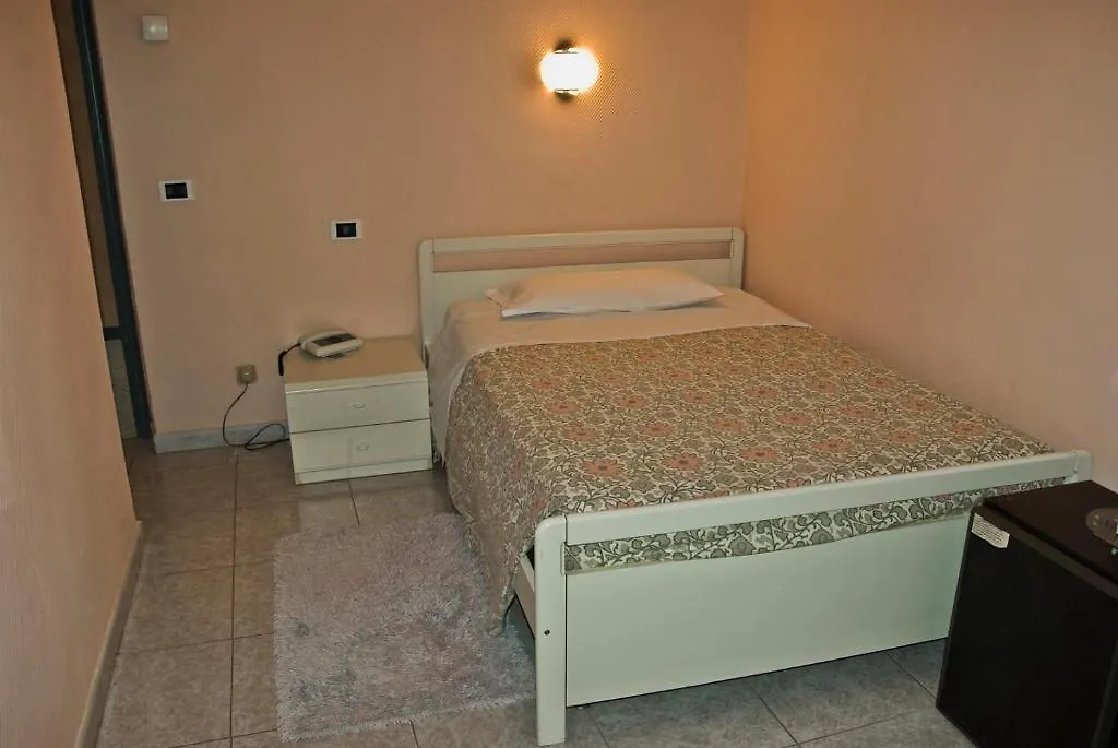 Hotel Cristallo Lerici 3*,
